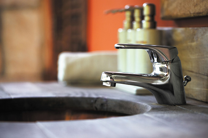 A2B Plumbers are able to fix any leaking taps you may have in Alton. 